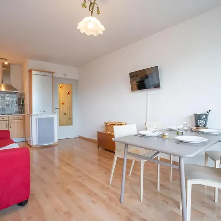 Appartement Les Louvans-9 By Interhome Saint Aygulf