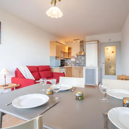 Appartement Les Louvans-9 By Interhome