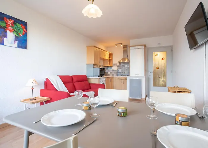 Apartamento Les Louvans-9 By Interhome