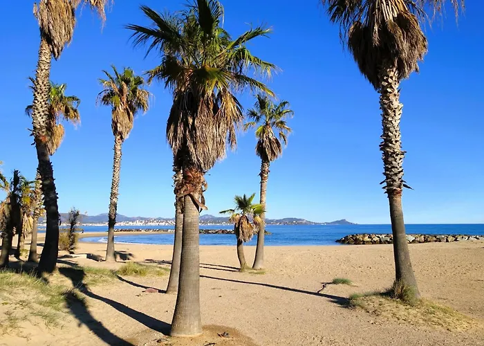 Les Louvans-9 By Interhome * Saint Aygulf