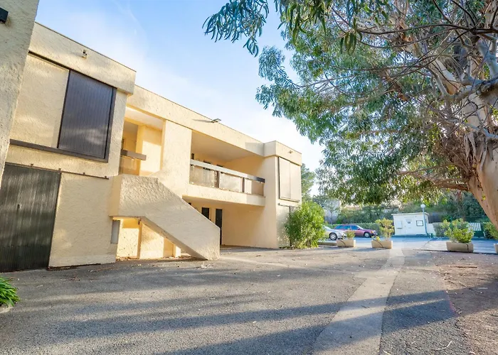 Les Louvans-9 By Interhome * Saint Aygulf